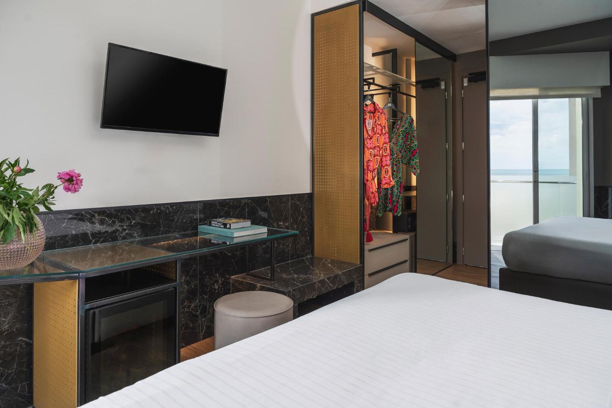 Hotel Michelangelo Riccione Esterno foto