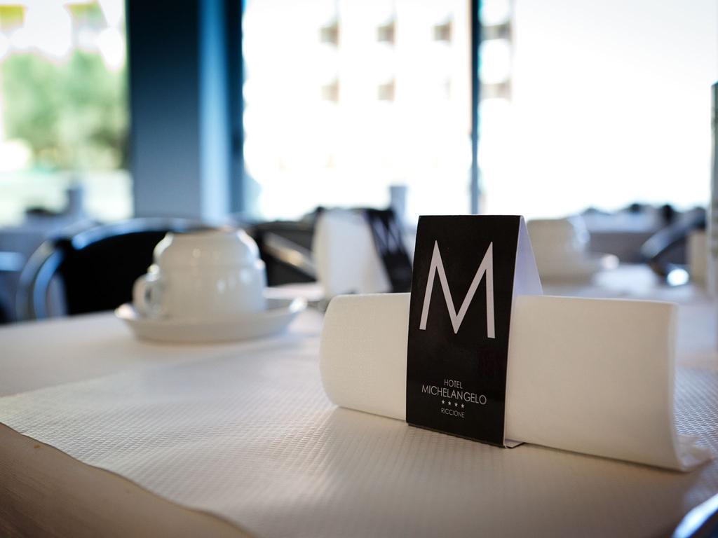 Hotel Michelangelo Riccione Esterno foto